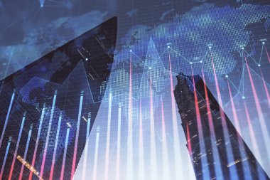 Yüksek binaların arka planında çoklu pozlama olan eski şehir haritası. Finansal araştırma kavramı.