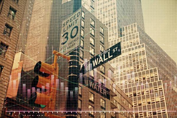 График Forex на фоне городов с высокими зданиями. Концепция финансовых исследований
.