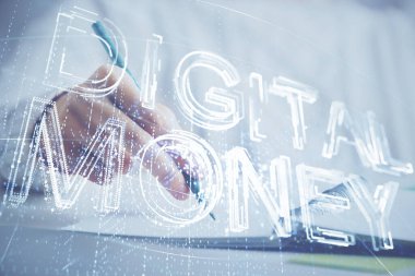 Kripto para birimi hologramı, Bitcoin, ellerin üstünde ico teması not tutuyor. Engelleme zinciri kavramı. Çoklu pozlama