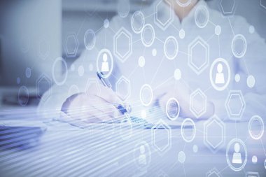 Kadınların el yazısı üzerine sosyal ağ temalı hologram. Uluslararası insanlar birbirine bağlanır. Çift pozlama