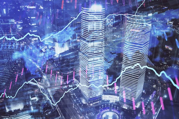 Gráfico financeiro sobre a paisagem da cidade com edifícios altos fundo multi exposição. Conceito de análise . — Fotografia de Stock