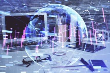 Grafik ve finansal bilgilere ve bilgisayar geçmişi olan çalışma alanına çoklu maruz kalma. Uluslararası çevrimiçi ticaret kavramı.