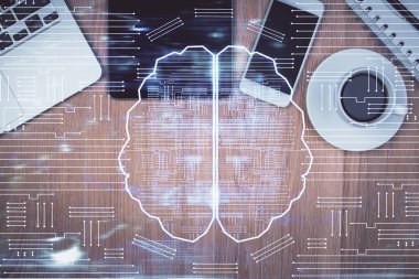 Çalışma masası üzerinde beyin çizimlerinin çoklu maruziyeti. Üst Manzara. Küresel veri analiz kavramı.