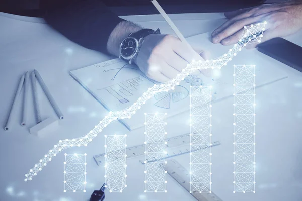 Doble exposición de las manos del hombre escribiendo notas del mercado de valores con el gráfico de divisas . — Foto de Stock