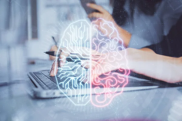 Multi blootstelling van de handen van de vrouw werken aan computer en menselijke hersenen hologram tekening. Ai-tech concept. — Stockfoto