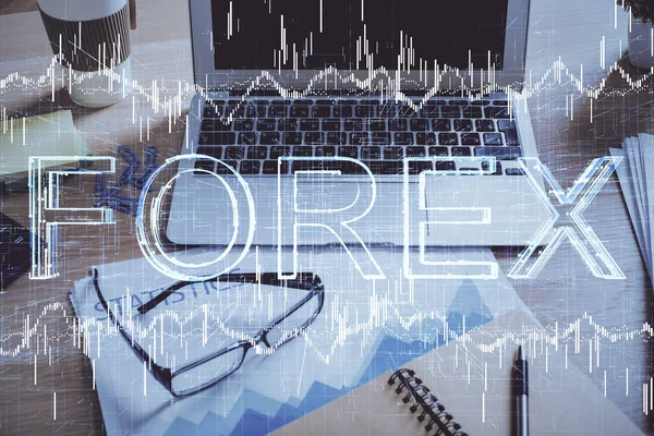 Doble exposición del gráfico de divisas y el espacio de trabajo con el ordenador. Concepto de comercio internacional en línea. —  Fotos de Stock