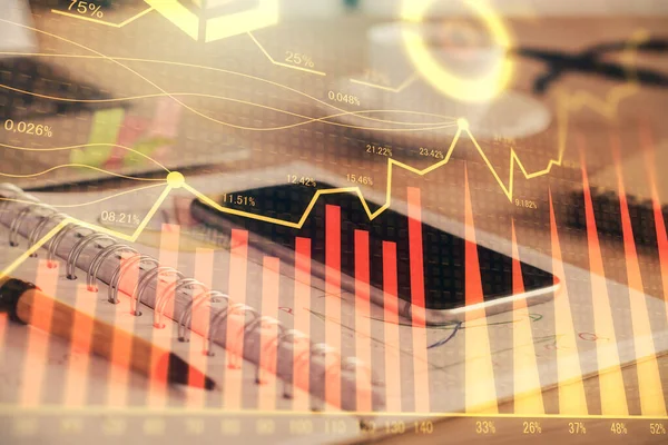 Doppelbelichtung von Forex-Diagramm-Zeichnung und Handy-Hintergrund. Konzept des Finanzhandels — Stockfoto