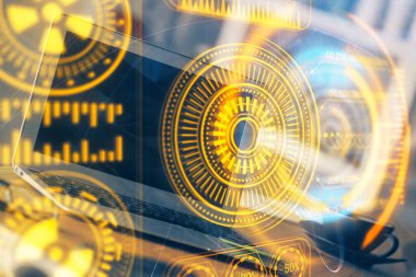 Bilgisayar, teknoloji temalı hologramla birlikte ofiste. Çoklu maruz kalma. Teknoloji kavramı.