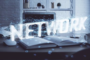 Teknoloji temalı çizim ve bilgisayarlı masa. Çoklu maruz kalma. Bilgi kavramı.