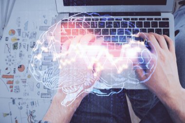 Bilgisayar klavyesini ve beyin hologramı çizimlerini yazarken çift pozlama. Üst Manzara. Ai ve veri teknolojisi kavramı.