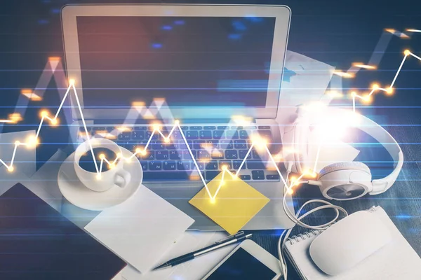Hologramm des Finanzmarktgraphen und PC im Hintergrund. Mehrfachbelichtung. Konzept des Forex. — Stockfoto