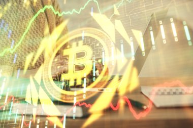 Bilgisayarda ve kripto piyasa temalı hologram çizimlerinde kadın elinin çifte pozu. Engelleme zinciri kavramı.