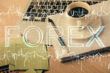 Masa arkasında kahve ve eşyalar olan ön x çizelgesi ve masaüstüne çift pozlama. Finansal piyasa ticareti kavramı