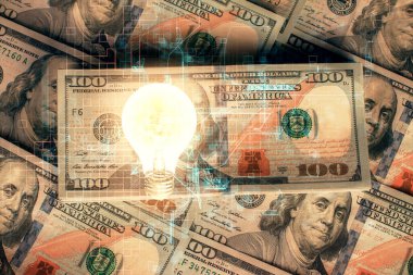 Arka planda Amerikan Doları 'na çekilen ampulün iki katı yansıması. Fikir kavramı.