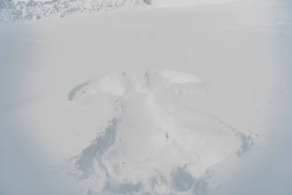 Αποτύπωμα Λευκό Χιόνι Από Άνθρωπο Μορφή Αγγέλου — Φωτογραφία Αρχείου