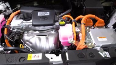 Yeni Hibrid motor Tayota.