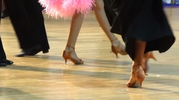 Couples dancing in ballroom. Slow Motion — Stock Video