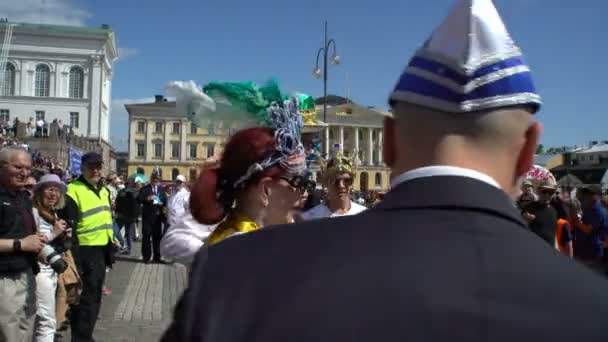 Die reife Königin Samba eröffnet den Samba-Karneval. — Stockvideo