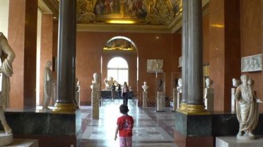 Resim ve heykel Louvre Müzesi Paris, Fransa'da birçok kişi için teşekkür ederiz.