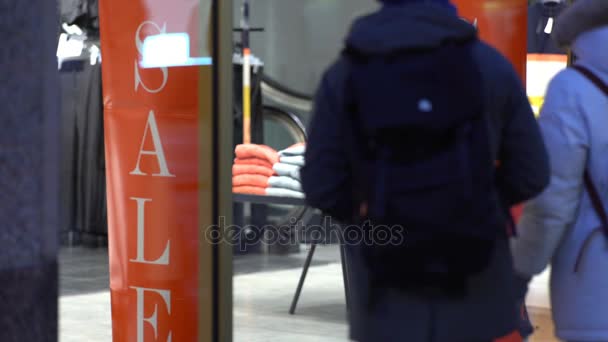 Vendas de sinal na loja de vitrine — Vídeo de Stock