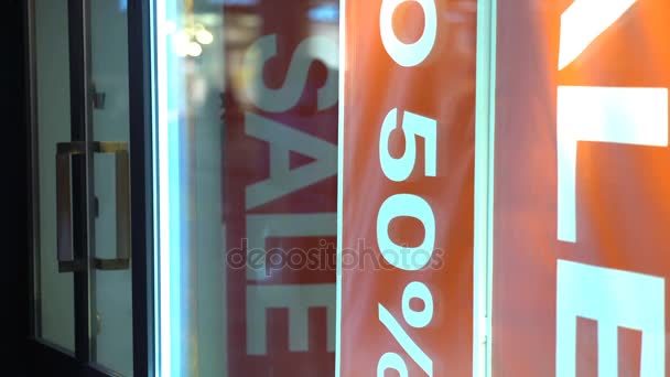 Sale sign and showcase model — Stock Video