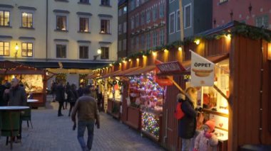 Noel tatili eski kasaba Gamla Stan, Stockholm büyük Meydanı Stortorget'e fuarında