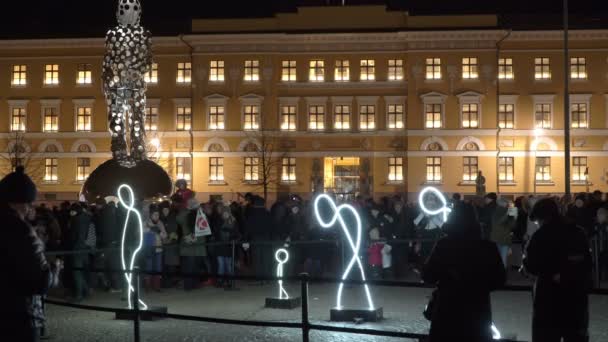 Instalacja oświetlenia Neon w minimalistycznym stylu w Helsinkach — Wideo stockowe