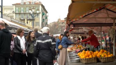 Nice, Fransa'nın eski şehir ünlü Açık Pazar
