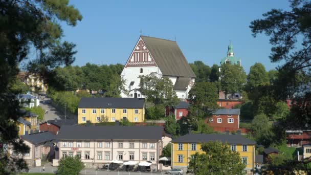 Porvoo, Finlandia. Widok na starożytną katedrę Najświętszej Maryi Panny — Wideo stockowe