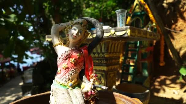 Tayland 'da geleneksel ruh evleri — Stok video