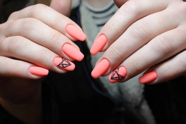 Manicure design orange geometry — Stock Photo, Image