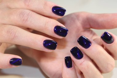 Manikür jel kedi cila göz ile