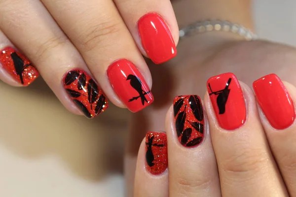 Manicure design red nails with pattern — Stock Photo, Image