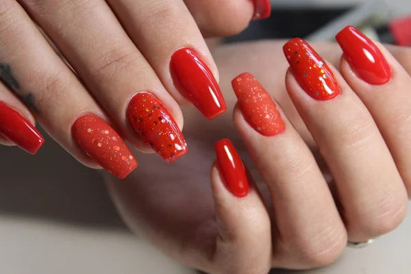 Beautiful red nails — Stock Photo, Image