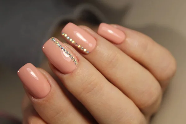 Manicura de uñas. Belleza manos . — Foto de Stock