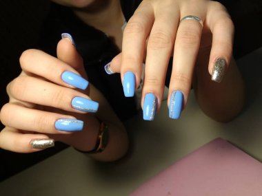 Gençlik manikür tasarım