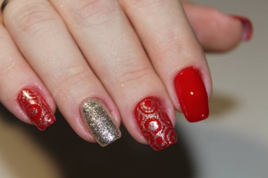 Güzel tırnak sanatı manikür