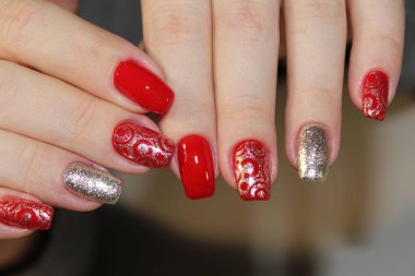 Mükemmel manikür ve doğal tırnak.