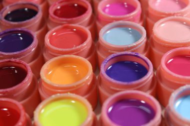 Parlak Vernik renkleri