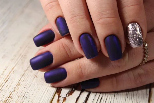 Moda paznokci manicure projektu — Zdjęcie stockowe