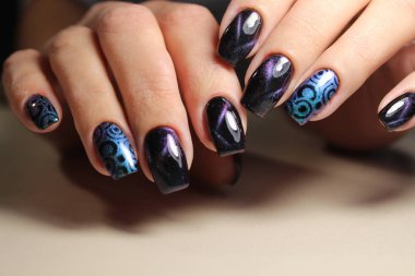 Güzel tırnak sanatı manikür