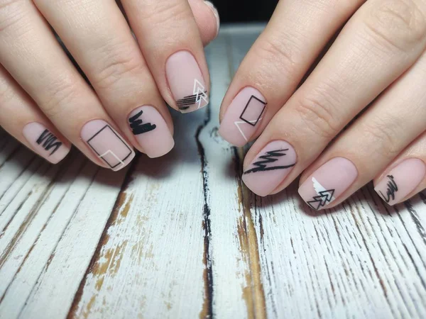 Youth manicure design, beautiful hands with sexy manicure. — Stock Photo, Image