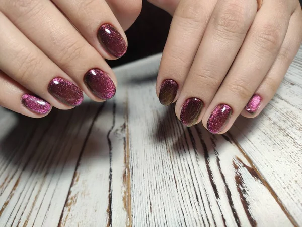 La bellezza delle unghie naturali. Manicure perfetta . — Foto Stock