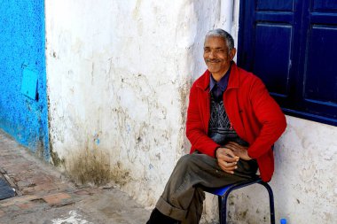 Rabat, Fas 'lı, Faslı, pazarda yaşlı bir satıcı - portre