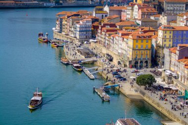 Şehir manzarası, şehir manzarası üst noktadan. Porto, Portekiz, Şubat 2018