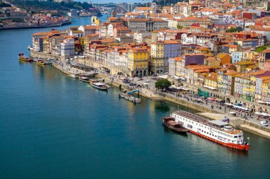 Şehir manzarası, şehir manzarası üst noktadan. Porto, Portekiz, Şubat 2018