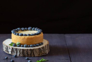 Klasik New York usulü böğürtlenli cheesecake, kopyalama alanı