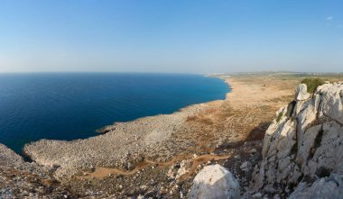 Cape Greco Yaylası tepesinden Ayia Napa Deniz Manzaralı