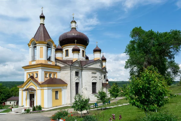 Όμορφη θέα της Μονής Κοντρίτας, που βρίσκεται στη Μολδαβία Royalty Free Εικόνες Αρχείου