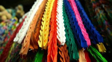 Nanzoin Budist tapınağında binlerce Origami Turnası. Bakış açısını kapat.